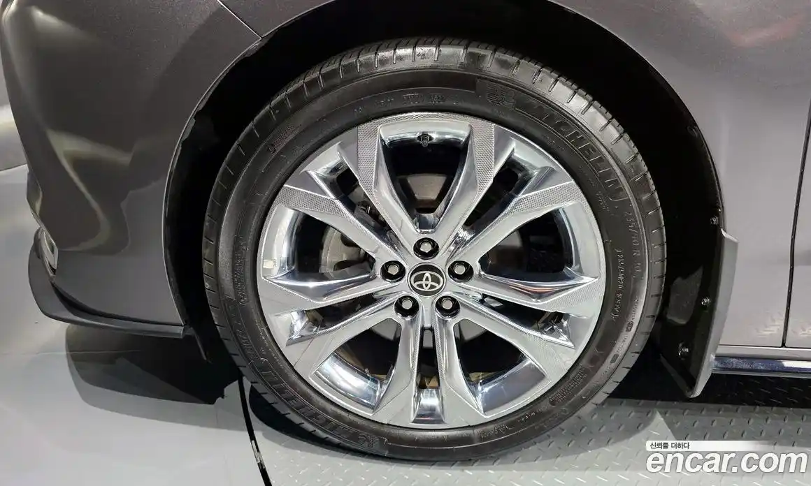 Toyota Sienna 2023 2.5 Автомат в Москве № 170139, фото 12