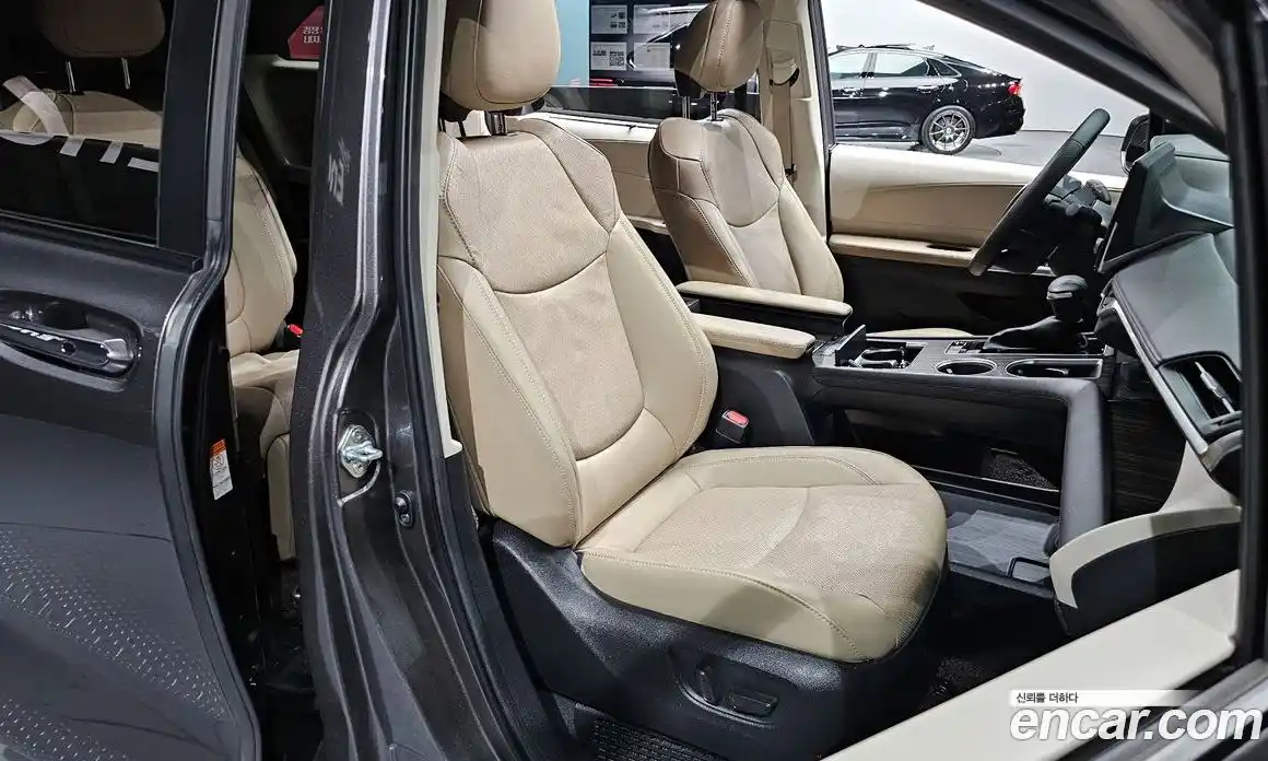 Toyota Sienna 2023 2.5 Автомат в Москве № 170139, фото 20