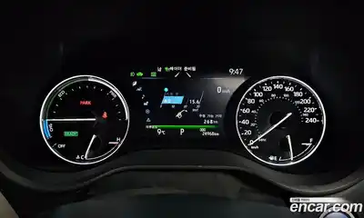 Toyota Sienna 2023 2.5 Автомат в Москве № 170139, миниатюра 7