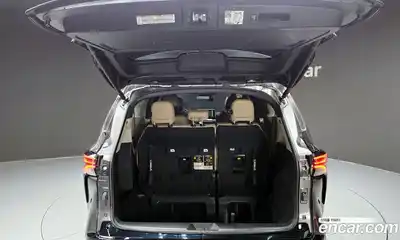 Toyota Sienna 2023 2.5 Автомат в Москве № 170139, миниатюра 8