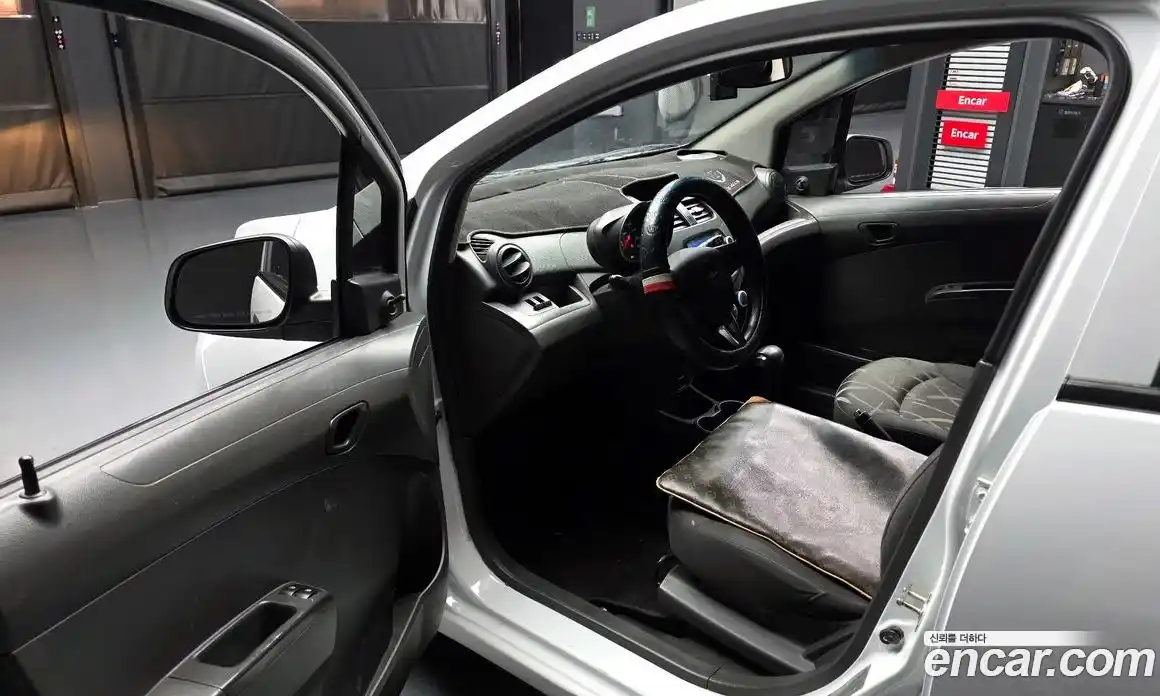 Chevrolet Spark 2014 1.0 Автомат в Москве № 173092, фото 10