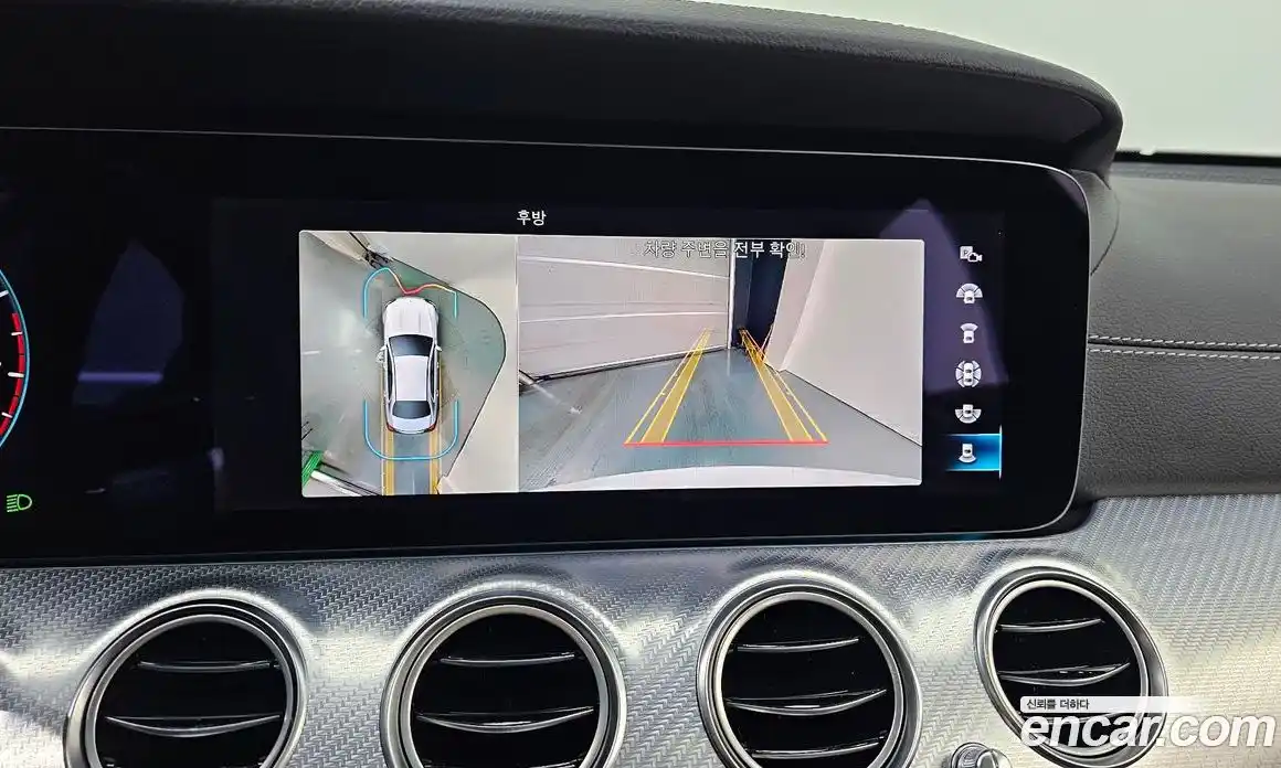 Mercedes-Benz E-Class 2021 2.0 Автомат в Москве № 173718, фото 19