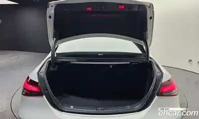 Mercedes-Benz E-Class 2021 2.0 Автомат в Москве № 173718, миниатюра 3