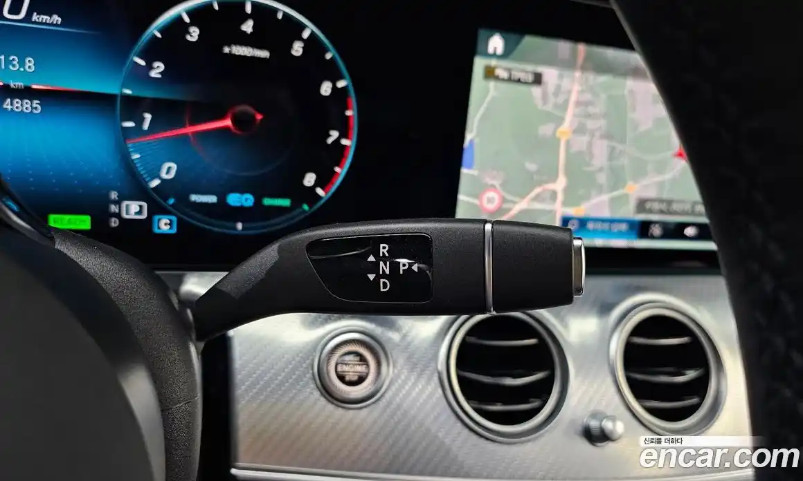 Mercedes-Benz E-Class 2021 2.0 Автомат в Москве № 173718, фото 6