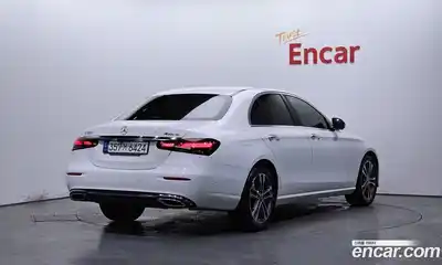 Mercedes-Benz E-Class 2021 2.0 Автомат в Москве № 173718, миниатюра 10