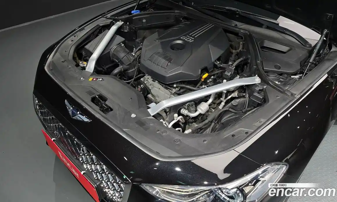 Genesis G70 2018 2.0 Автомат в Москве № 17851, фото 7