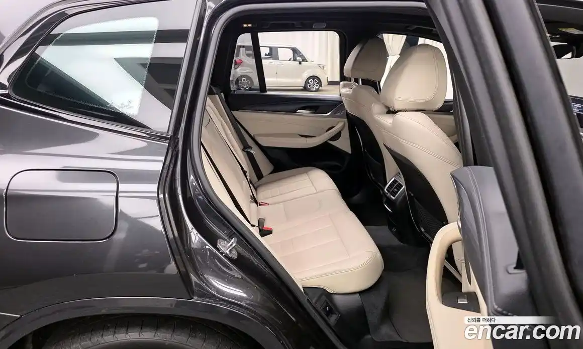 BMW iX3 2023 0.2 Автомат в Москве № 189387, фото 3