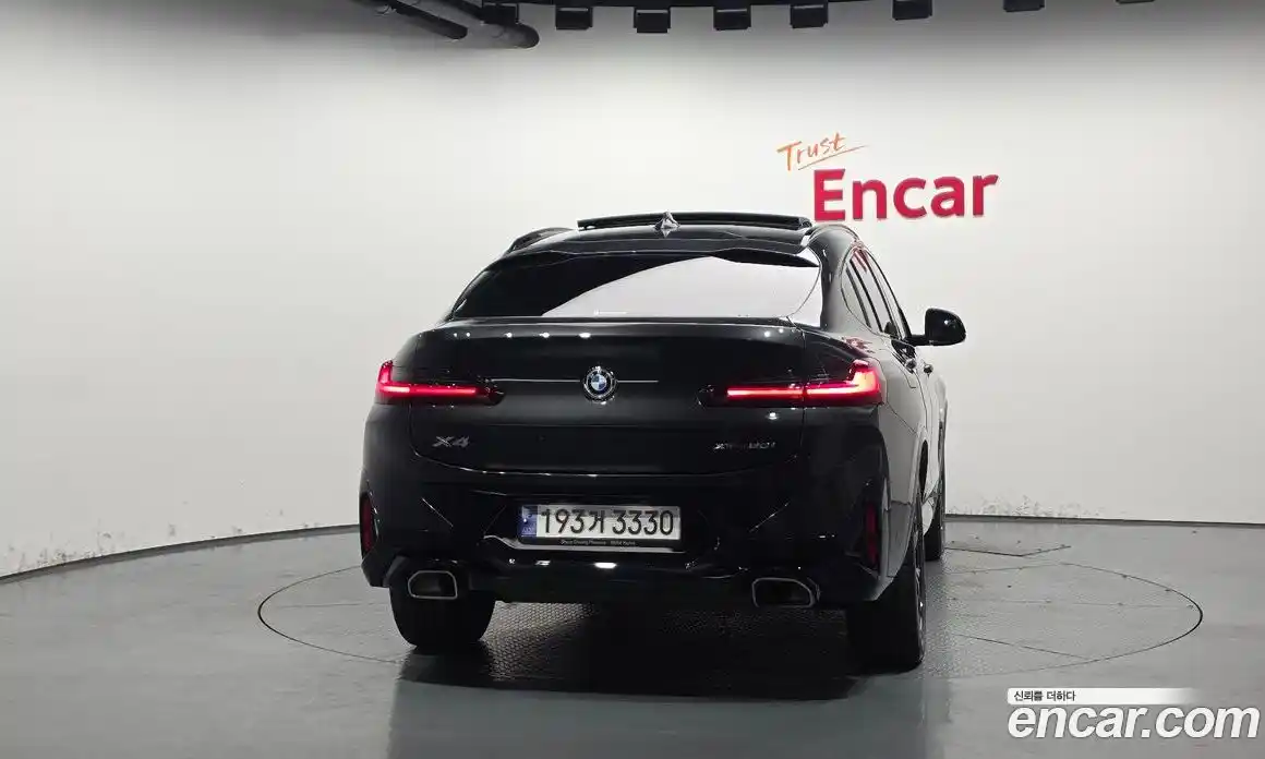 BMW X4 2023 2.0 Автомат в Москве № 191406, фото 1