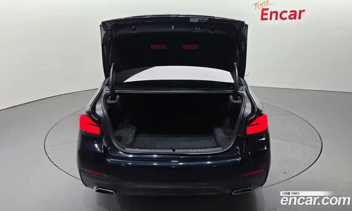 BMW 5-Series 2023 2.0 Автомат в Москве № 191796, фото 20