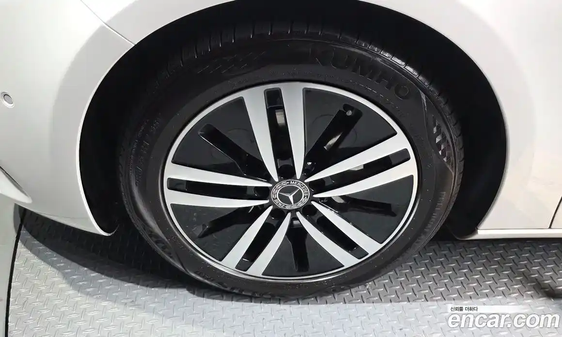 Mercedes-Benz A-Class 2021 1.9 Автомат в Москве № 194314, фото 14