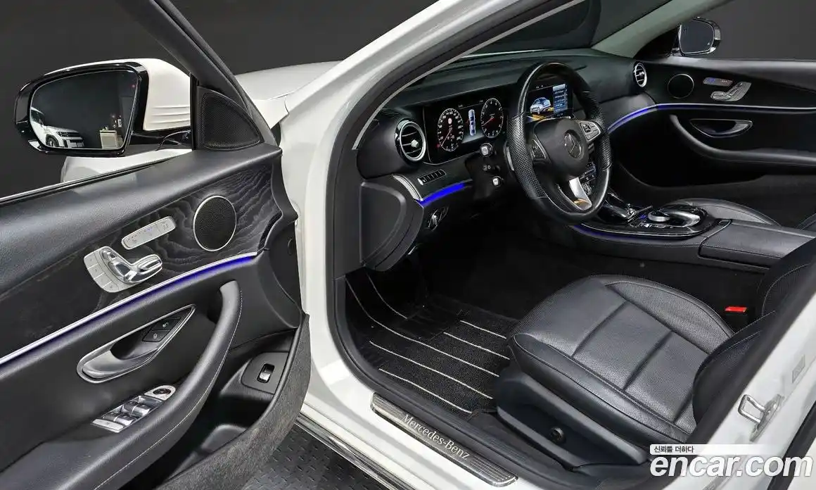 Mercedes-Benz E-Class 2017 2.0 Автомат в Москве № 194339, фото 3