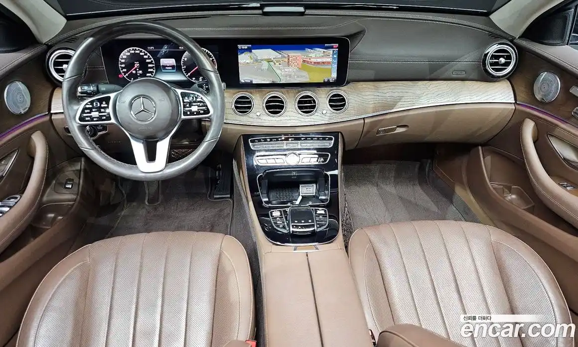 Mercedes-Benz E-Class 2019 2.0 Автомат в Москве № 194848, фото 13