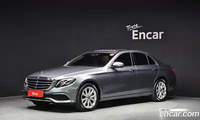 Mercedes-Benz E-Class 2019 2.0 Автомат в Москве № 194848, миниатюра 3