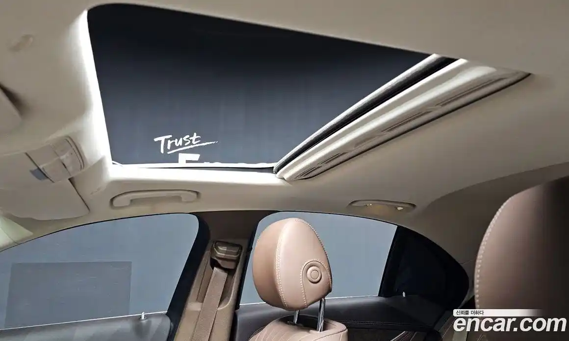 Mercedes-Benz E-Class 2019 2.0 Автомат в Москве № 194848, фото 7