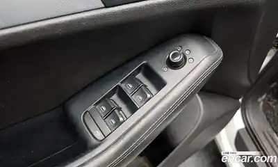 Audi Q5 2011 2.0 Автомат в Москве № 194920, миниатюра 8