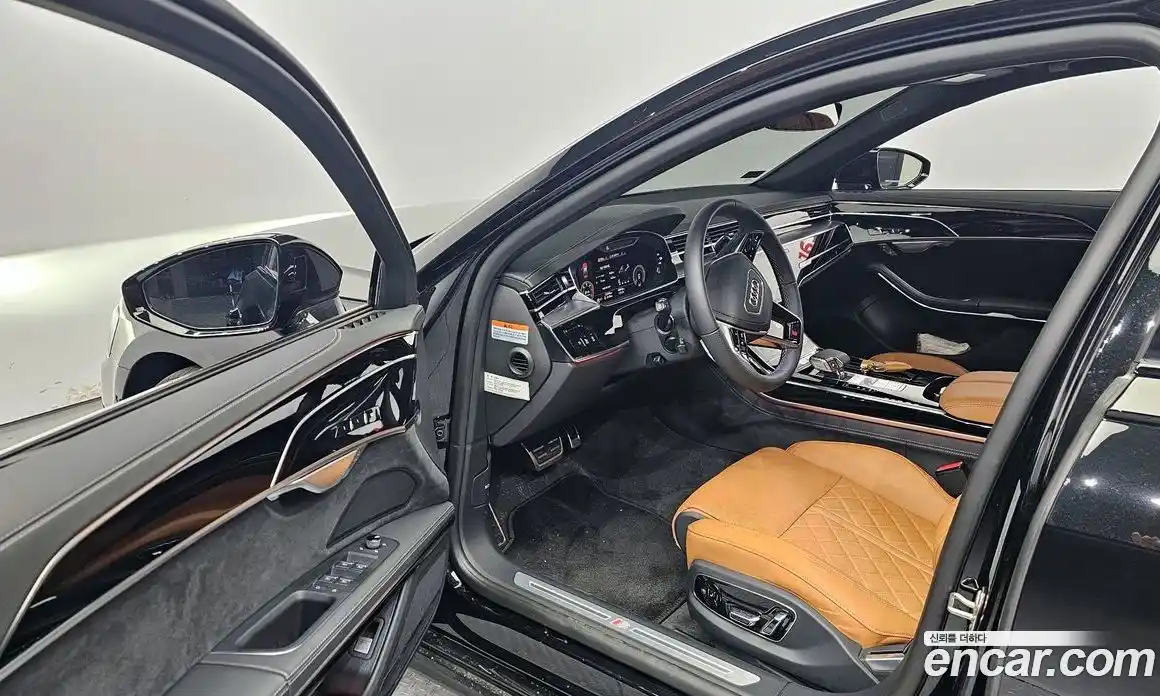 Audi A8 2023 3.0 Автомат в Москве № 196000, фото 18