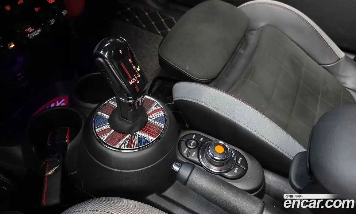 Mini Cooper 2021 2.0 Автомат в Москве № 197583, фото 4