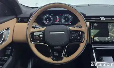 Land Rover Range-Rover Velar, 2025