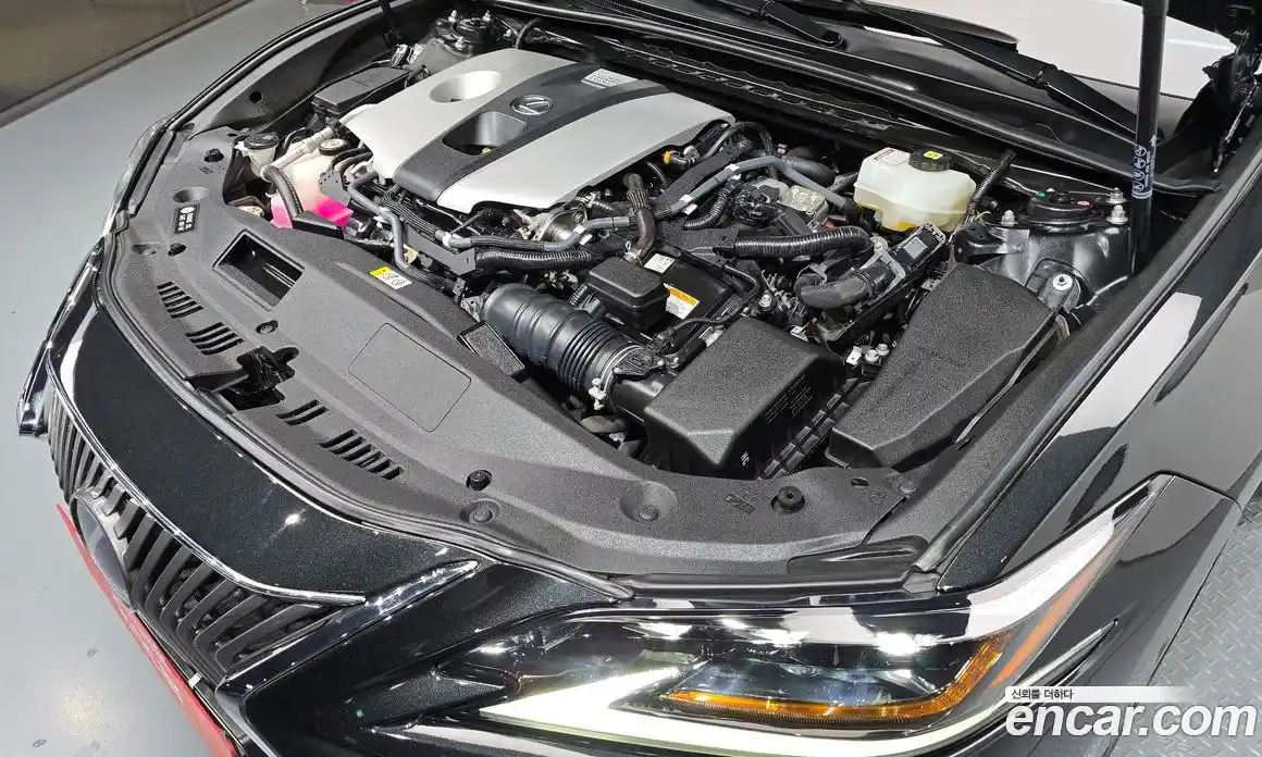 Lexus ES 2021 2.5 Автомат в Москве № 198899, фото 20