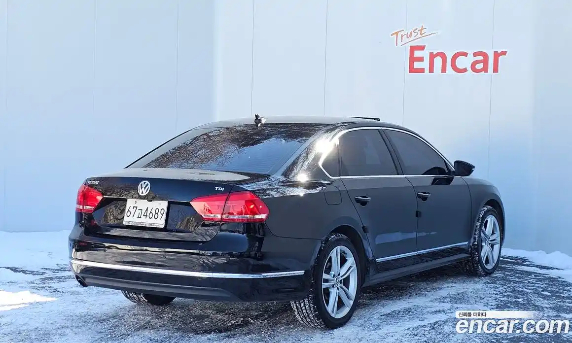 Volkswagen Passat 2015 2.0 Автомат в Москве № 199159, фото 16