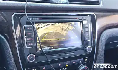 Volkswagen Passat 2015 2.0 Автомат в Москве № 199159, миниатюра 10