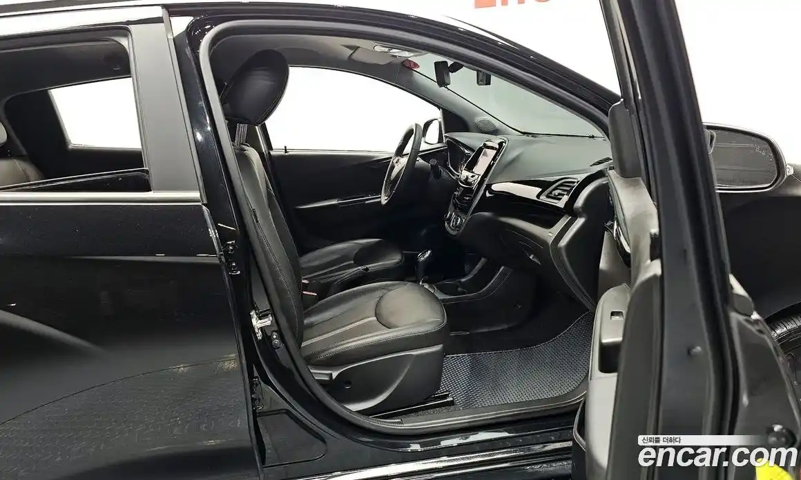 Chevrolet Spark 2022 1.0 Автомат в Москве № 201009, фото 14