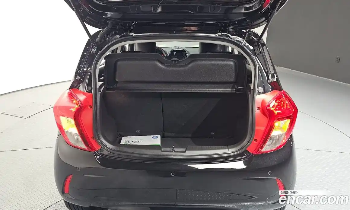 Chevrolet Spark 2022 1.0 Автомат в Москве № 201009, фото 16