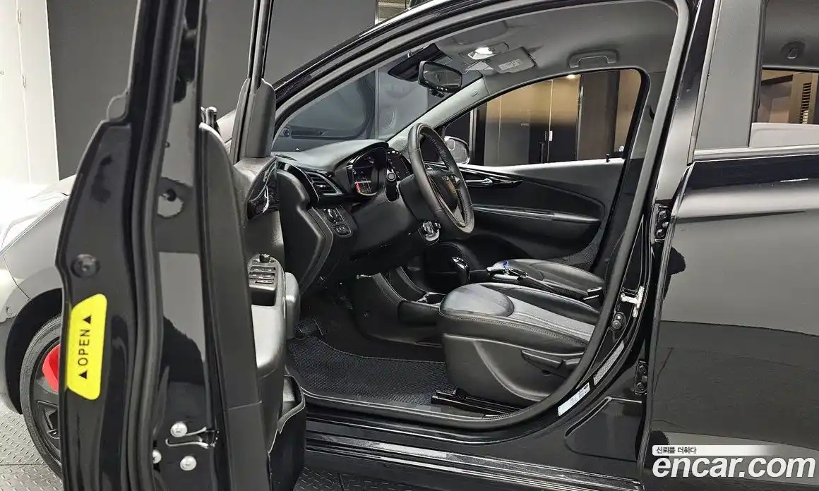 Chevrolet Spark 2022 1.0 Автомат в Москве № 201009, фото 19