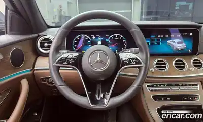 Mercedes-Benz E-Class 2022 2.0 Автомат в Москве № 203840, миниатюра 11