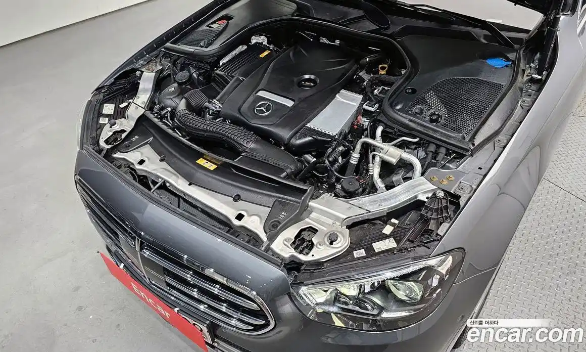 Mercedes-Benz E-Class 2022 2.0 Автомат в Москве № 203840, фото 14