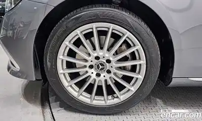 Mercedes-Benz E-Class 2022 2.0 Автомат в Москве № 203840, миниатюра 5