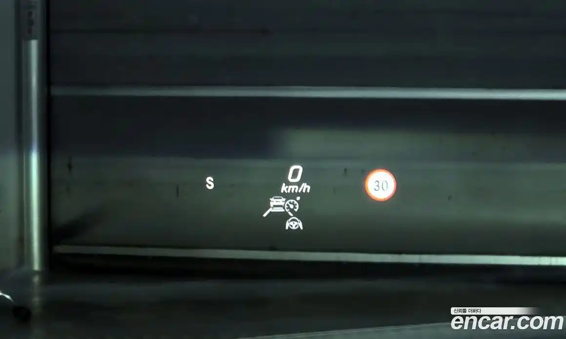 Mercedes-Benz E-Class 2022 2.0 Автомат в Москве № 203840, фото 7