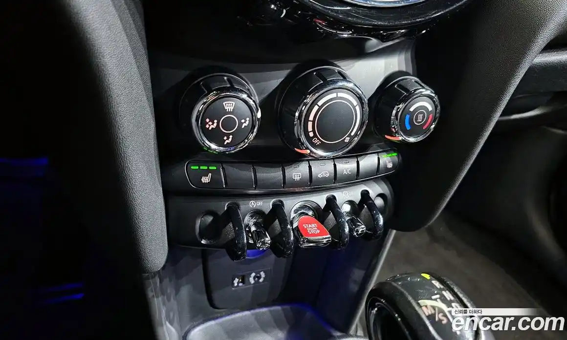 Mini Cooper 2014 1.5 Автомат в Москве № 205516, фото 14