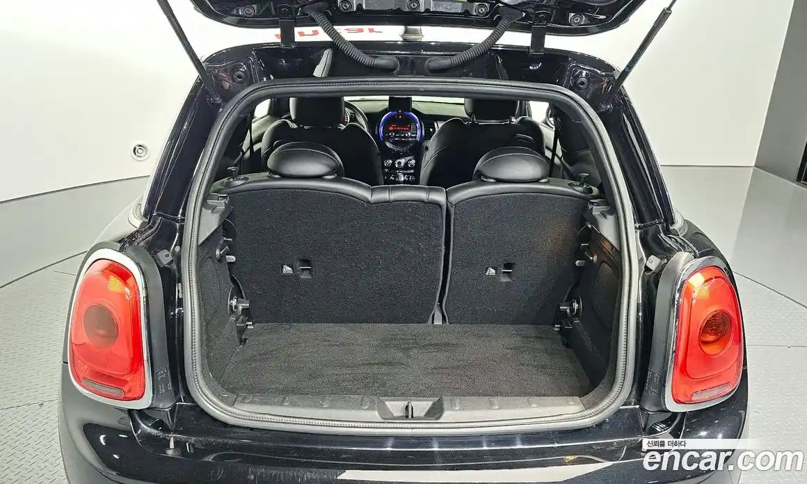 Mini Cooper 2014 1.5 Автомат в Москве № 205516, фото 9