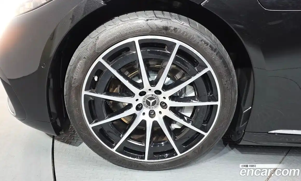 Mercedes-Benz EQS 2023 0.3 Автомат в Москве № 206819, фото 15