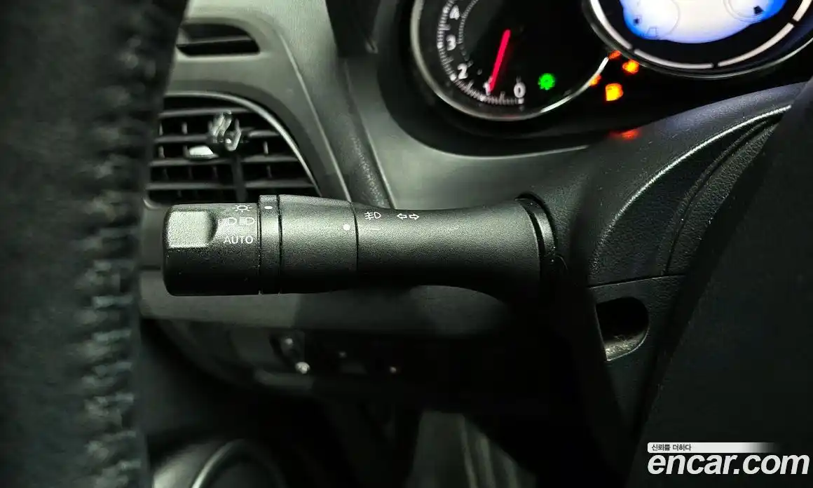 Renault SM3 2014 1.6 Автомат в Москве № 208954, фото 12