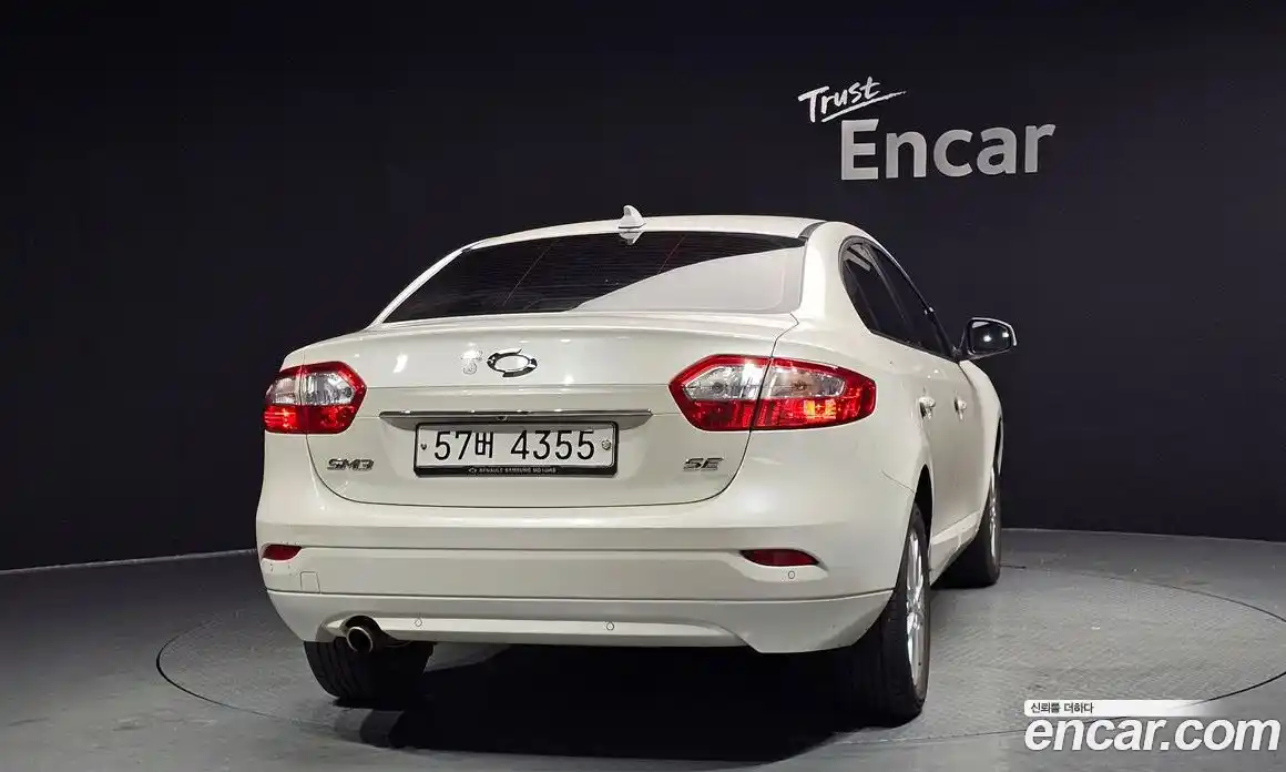 Renault SM3 2014 1.6 Автомат в Москве № 208954, фото 13