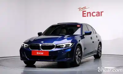 BMW 3-Series 2023 2.0 Автомат в Москве № 210467, миниатюра 12