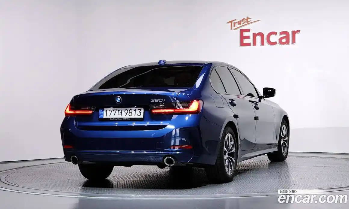 BMW 3-Series 2023 2.0 Автомат в Москве № 210467, фото 9