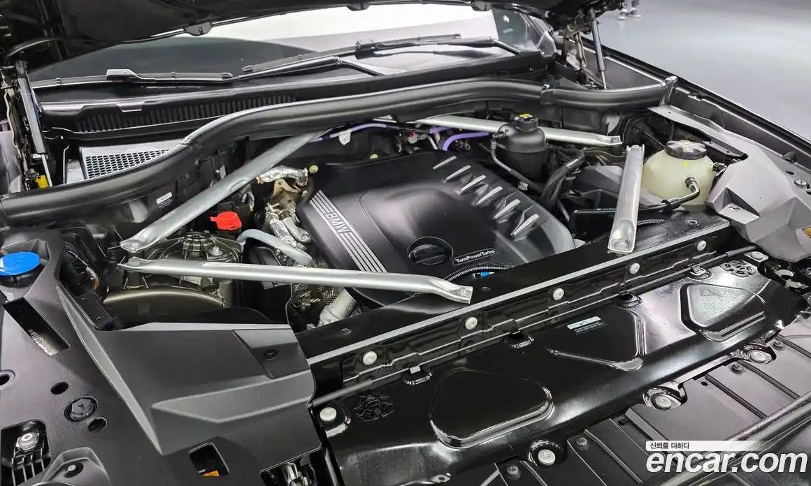 BMW X6 2022 3.0 Автомат в Москве № 211429, фото 15