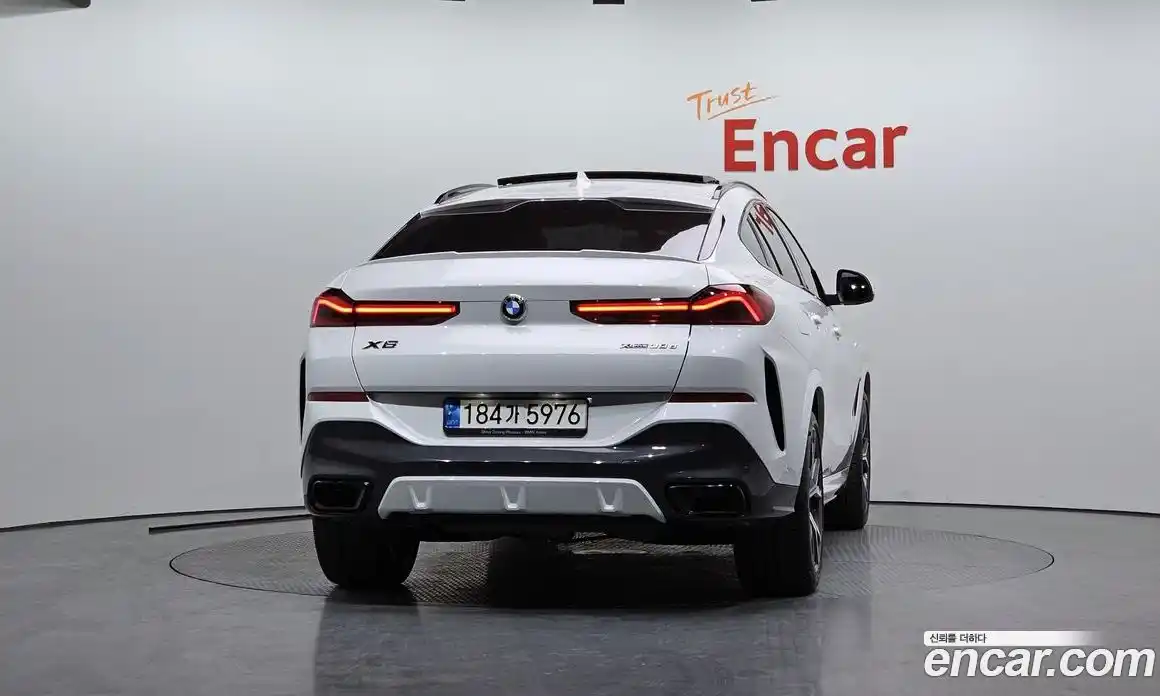 BMW X6 2022 3.0 Автомат в Москве № 211678, фото 14