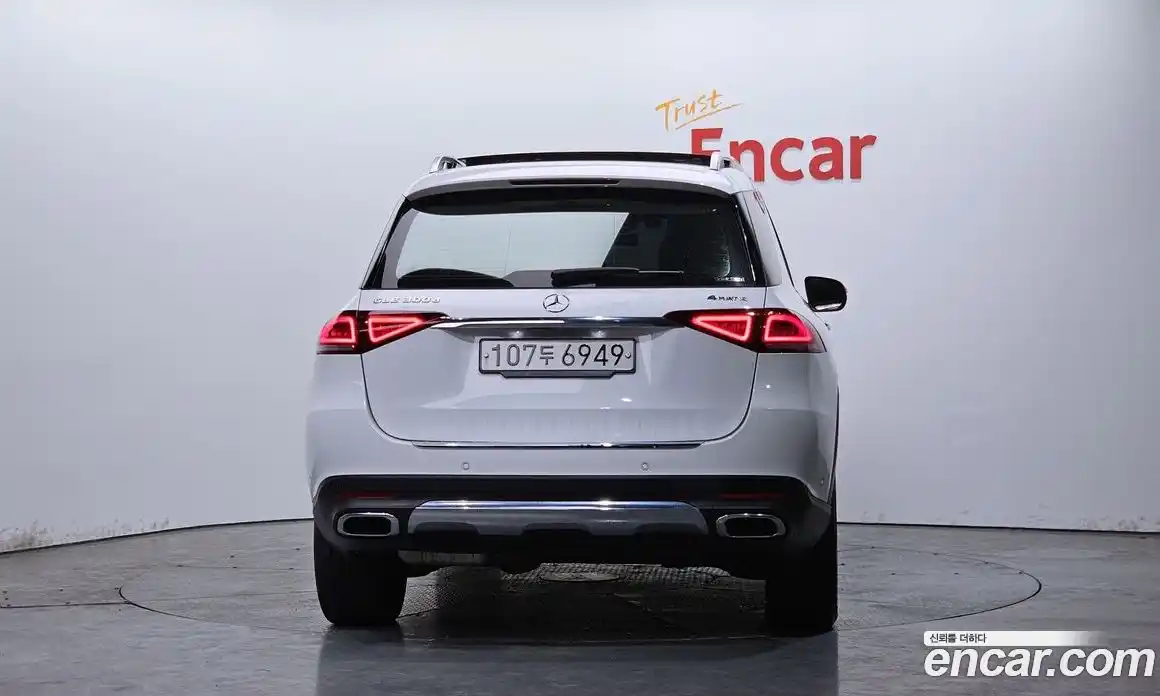 Mercedes-Benz GLE-Class 2020 1.9 Автомат в Москве № 212156, фото 13