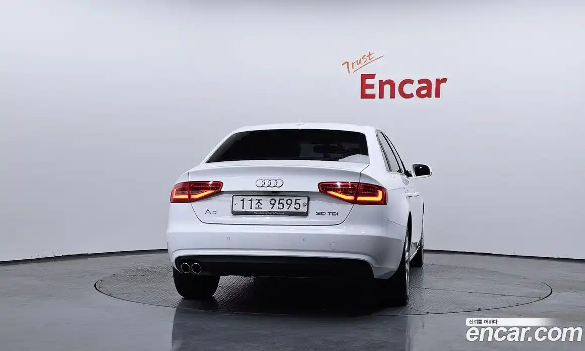 Audi A4 2015 2.0 Автомат в Москве № 212410, фото 17