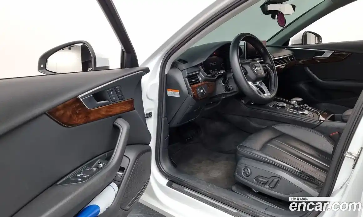 Audi A4 2016 2.0 Автомат в Москве № 212594, фото 9