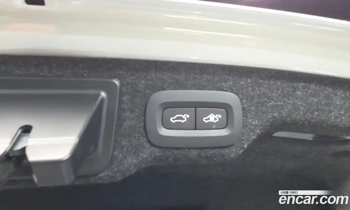 Volvo S90 2025 2.0 Автомат в Москве № 212780, фото 12