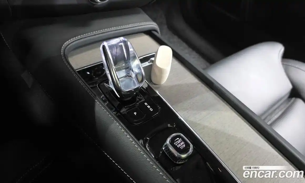 Volvo S90 2025 2.0 Автомат в Москве № 212780, фото 13