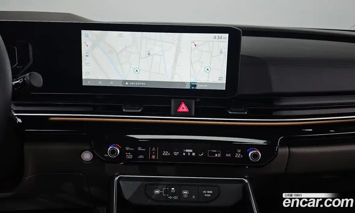 Kia Canival 2024 1.6 Автомат в Москве № 21341, фото 12