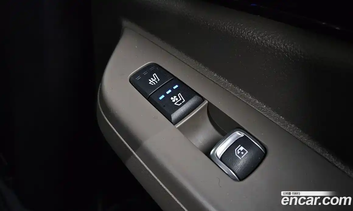 Kia Canival 2024 1.6 Автомат в Москве № 21341, фото 14