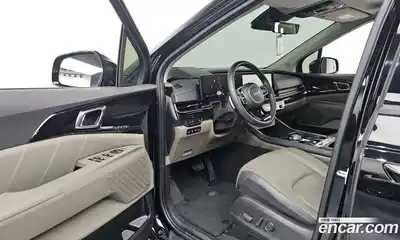 Kia Canival 2024 1.6 Автомат в Москве № 21341, миниатюра 5