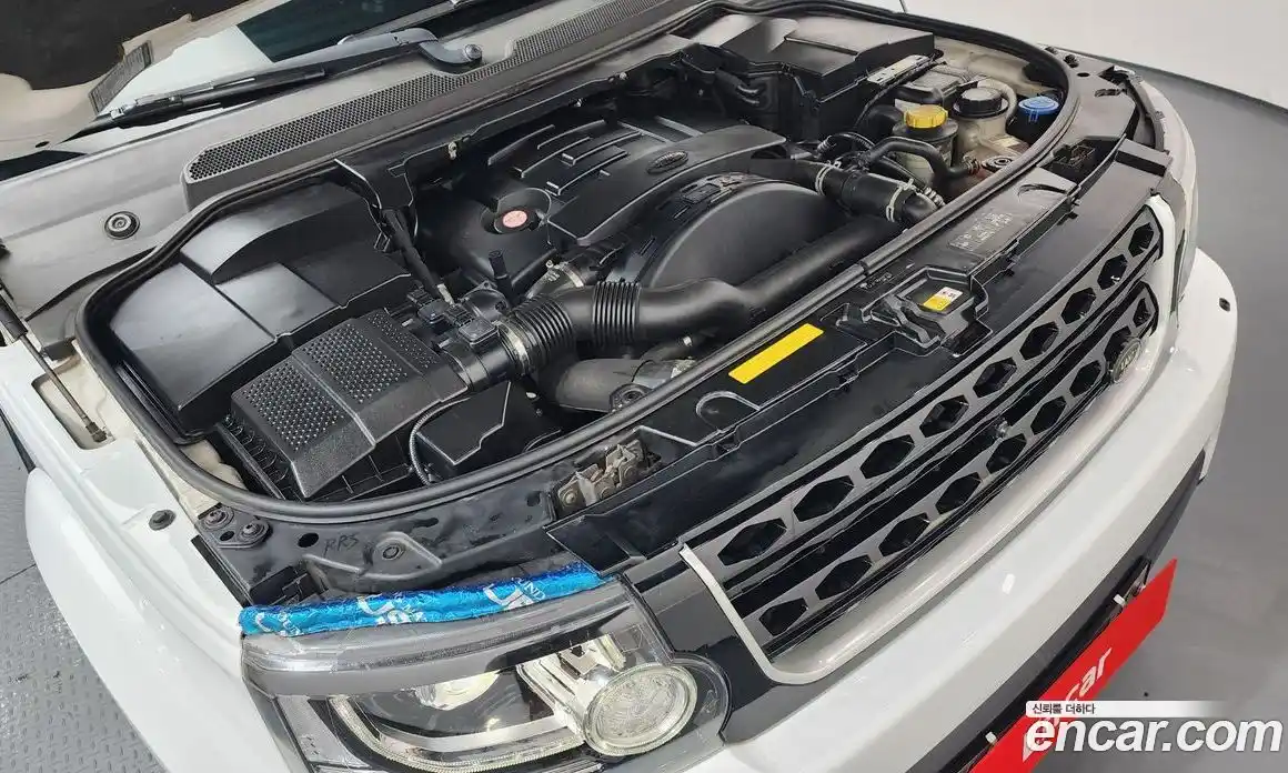 Land Rover Discovery 2016 3.0 Автомат в Москве № 213830, фото 2